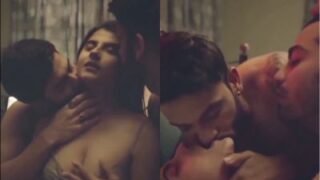 Romantic threesome sex with two guys – Kamababa