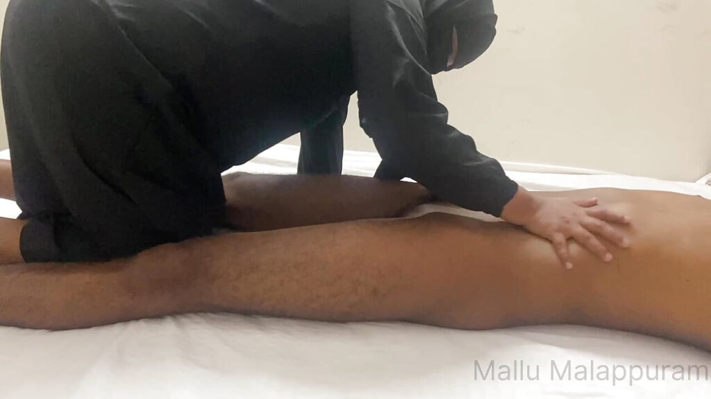 Mallu Kerala girl doggy style fucking, Blowjob Wearing Pardha, M…