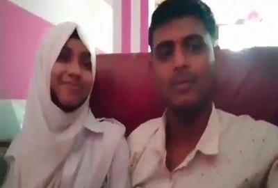 Lover sucks his hijabi GF’s boobs in Bangladeshi porn