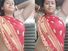 hot hijab girl nude fun with black lover on bed video