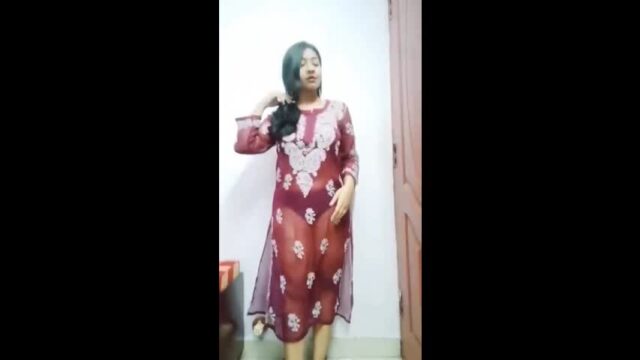 Horny Desi girl Roleplay Nude Stripping Saying Miss Kr Rhe The Malik