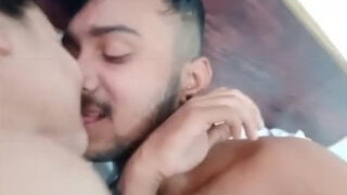 Desi Girl Shows Her Big Boobs