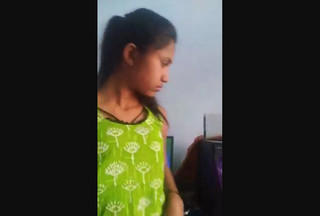 Cute desi gf sucking dick dick sex video