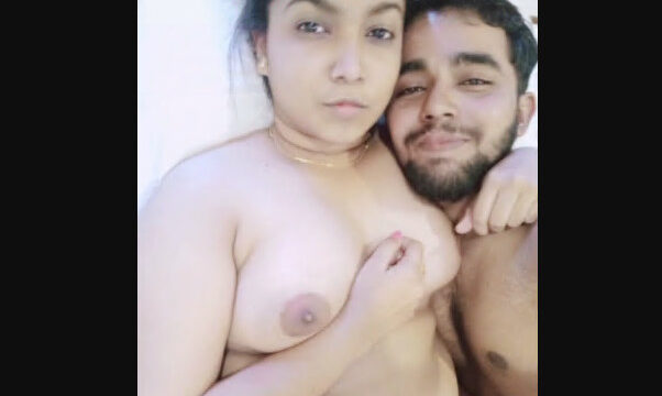 Indian Beautiful Couple Fucking in Hotel couple sex video