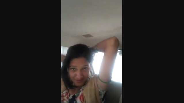 Desi cute girl boobs sucking in car cute sex video
