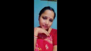 Horny Boudi Fingering
