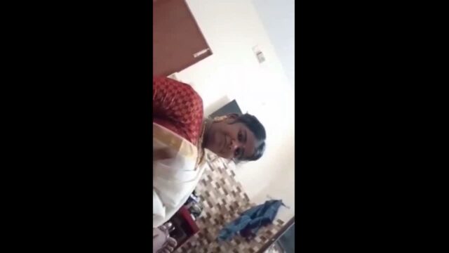 Mallu bhabi BJ HJ to Lover lover sex video