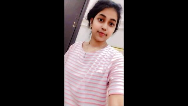Desi Beautiful Babe Showing desi sex video