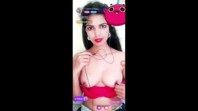 CUTE PRIYA Showing Boobs on Chamet Live live sex video