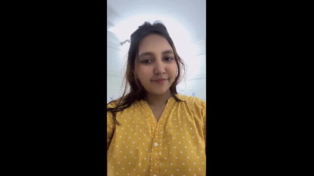 Beautiful Girl Showing Boobs to Lover showing sex video