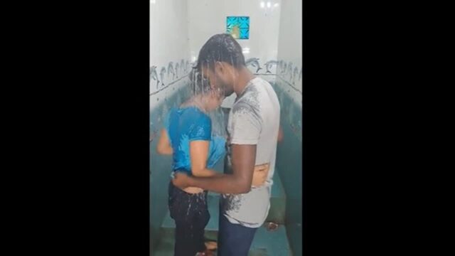 GF Fucked in Shower girlfriend sex video