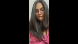 Beautiful Chubby Chashmish Girl Showing Boobs And Pussy