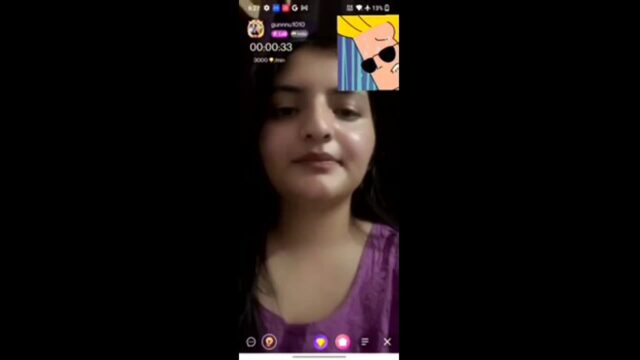 Gunnnu Bhabhi Briefly Shows Her Tits and Pussy on Chamet Live live sex video