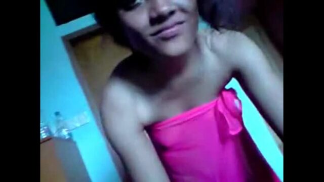 Young chick on live action live sex video