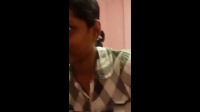 WIfe strips nude and gives blowjob nude sex video