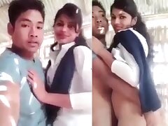 Assame Guwahati Girl sucking and Fucking hard With her Lover