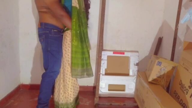 Srilankan Tamil Madam Fuckd by Master