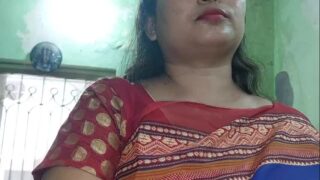 Salu Bhabhi Blowjob and Fucking 2 videos