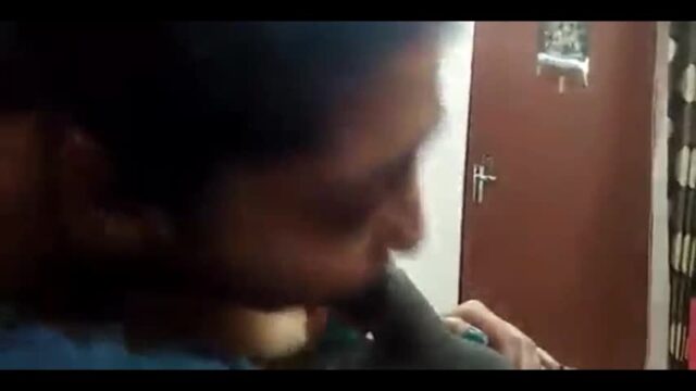 Riya chatterjee bengali wife sucking dick bengali sex video