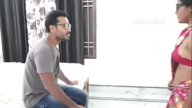 Red bra chick wild behaviour recorded with her permission
