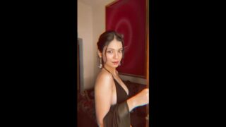 KANAK MISHRA DESI BABE SEXY IN BLACK SAREE
