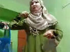 Desi Beautiful Hijabi Bhabi Burka
