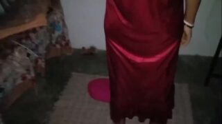 Indian Sexy wife gets Wet Pussy Fuck homemade video