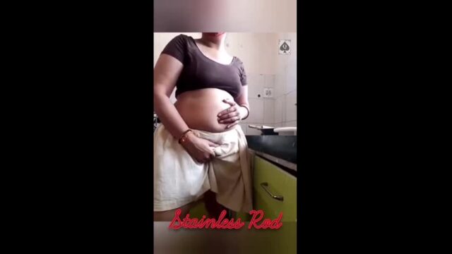 Indian Hubby Displays Wifes Nude body on Cam nude sex video