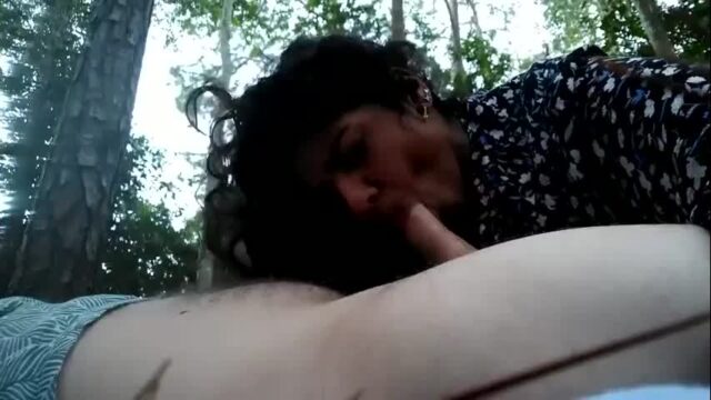 Indian girlfucking her white boyfriend outdoor white sex video