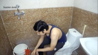 hunter ne camel ki bathroom mein ki chudai