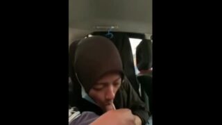 Hijab girl fucking in Uber