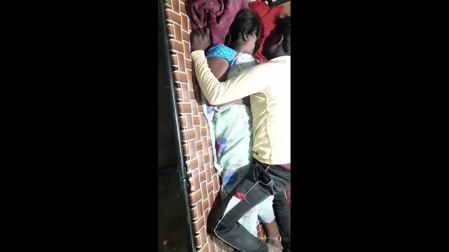 Desi Village Wife hard Fucked desi sex video