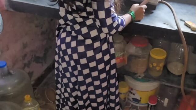 Desi bhabhi ko devar ne kitchen me lekar choda devar sex video