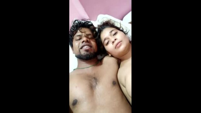 Desi beautiful bf and gf duo fun with pussy and boob