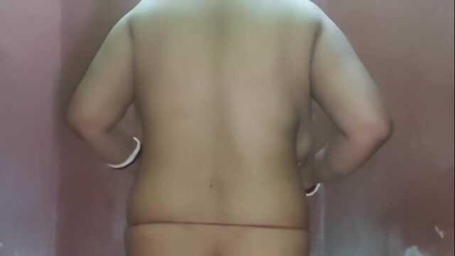Desi BBW Bhabhi Blowjob and Fucked desi sex video