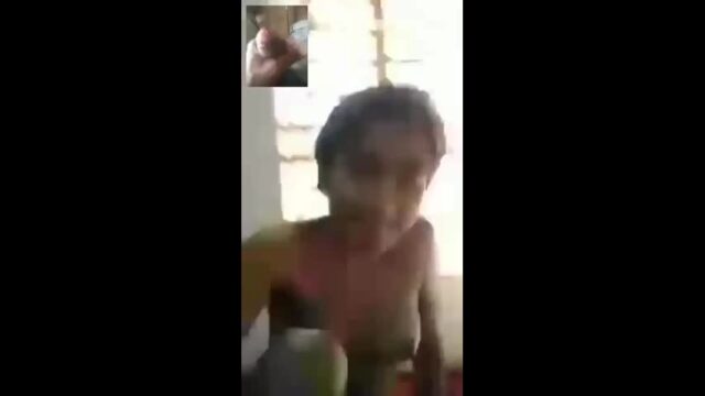 Desi amateur girl fingering in videocall with lover