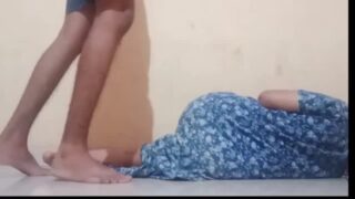 Damn hot fucking session with sleeping aunty