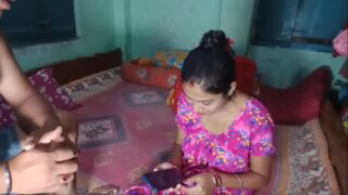 Bengali pinki vabi ko out tour karwane ke bad davor ne ghar pe Fucking