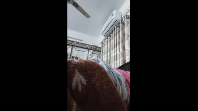 Banglaadeshi Bhabhi Blowjob and Fucked bengali sex video