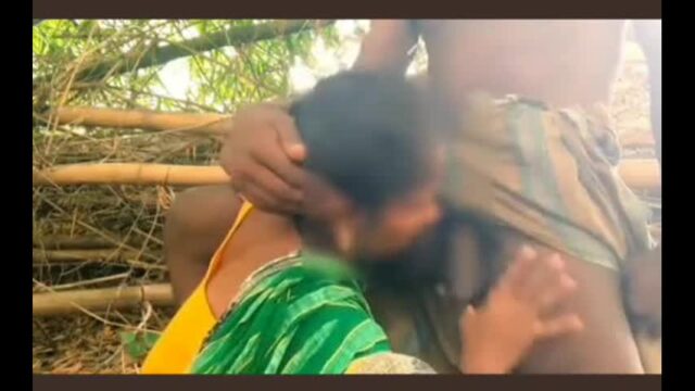 Auntty Fucked Outdoor public sex video