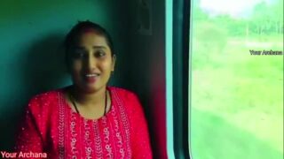 Archana Bhabhi Fucking on Running Train