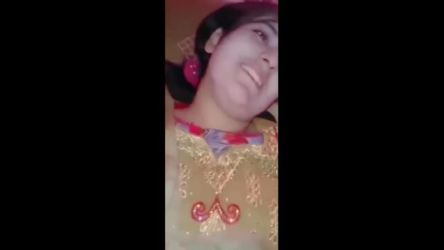 Sexy Shaved Pussy Girlfriend Fucking girlfriend sex video