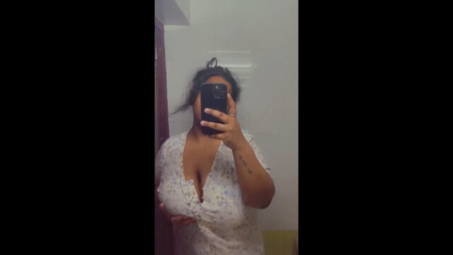 Sexy Chubby Girlfriend Showing Big Boobs showing sex video