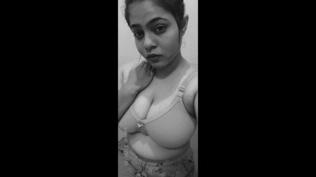 Beautiful Sexy Indian Gf girlfriend sex video