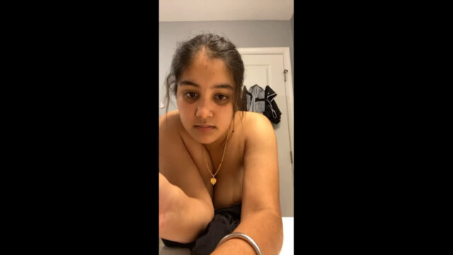 Beautiful Sexy Chubby Girlfriend Stripping And Showing Nude In Bathroom nude sex video