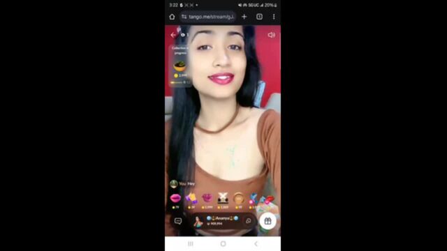Beautiful Tango Babe Showing Her Assets On Live live sex video