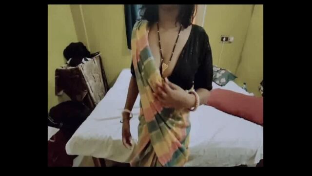 Sexy komal bhabhi fucked hard hard sex video