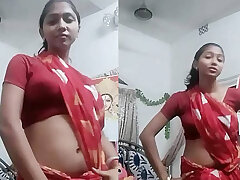 hot desi bhabhi princess rakhi chubby navel dance