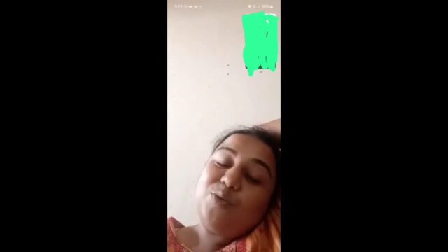 Milf Bhabhi Showing Big Boobs To Lover boobs sex video