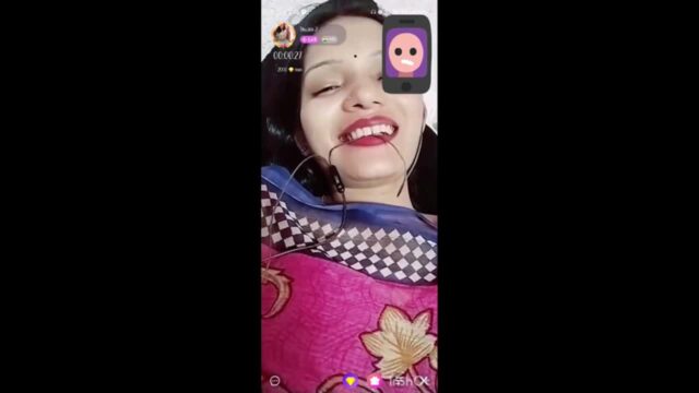 Chamet Diwani Masturbating Pussy Live live sex video